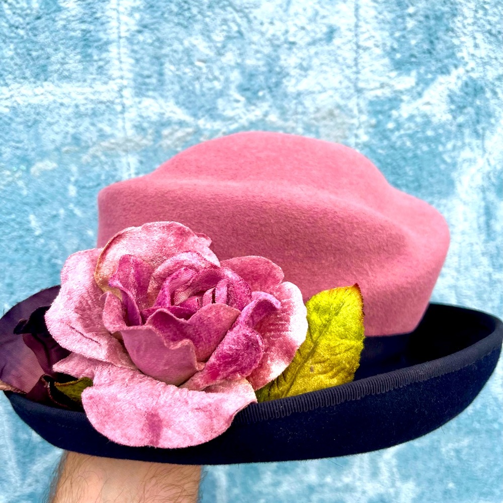 NWOT handmade felt hat from Canadian Milliner, SOVA